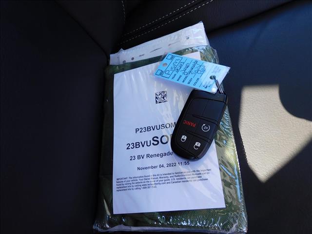 2023 Jeep Renegade Limited:PPP15193