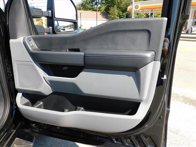 2024 Ford F-450 Super Duty XLT DRW 4WD Crew Cab:C23327