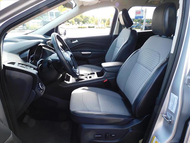 2019 Ford Escape SE:KUC42641