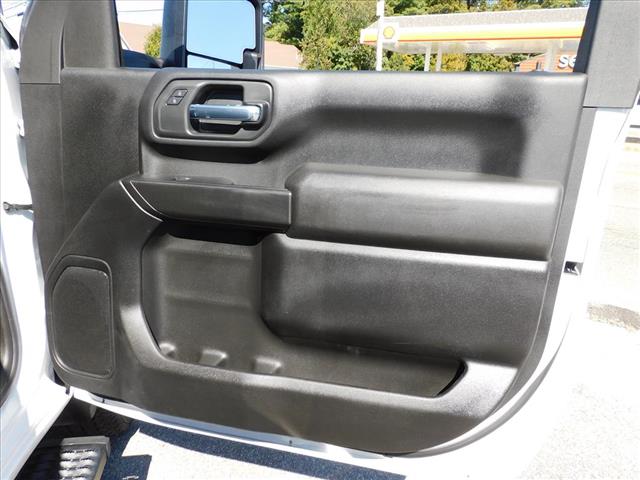 2024 Chevrolet Silverado 3500HD Service Body 4WD:RF199569