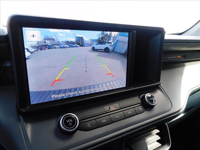 2022 Ford Maverick XL:NRA15318