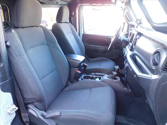 2023 Jeep Wrangler Sport S:PW639404