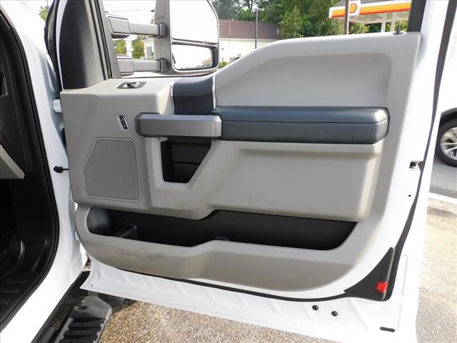 2019 Ford F-450 Super Cab DRW 4WD Service Body