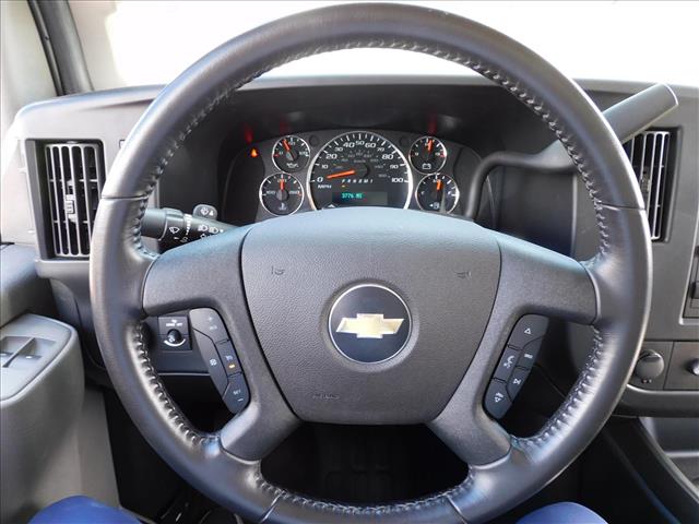 2023 Chevrolet Express 3500:PN012172