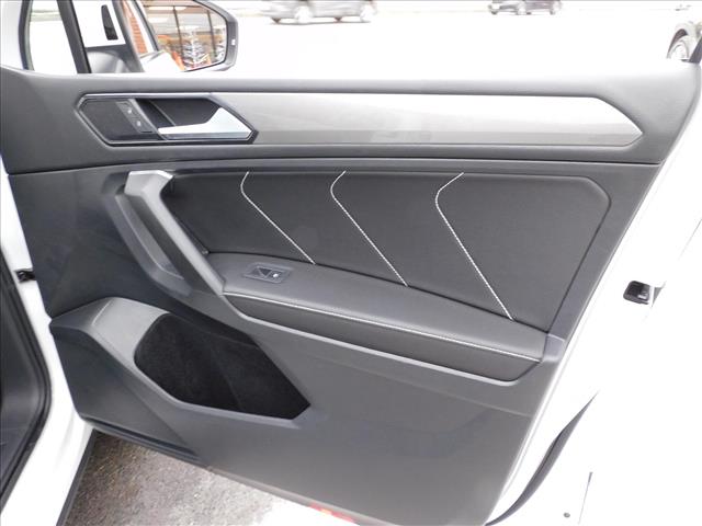 2022 Volkswagen Tiguan SE 4Motion:NM171261