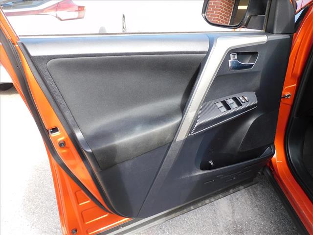 2015 Toyota RAV4 XLE:FD121271