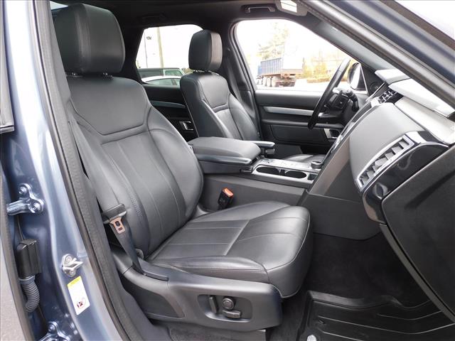 2020 Land Rover Discovery Landmark Edition:L2423820