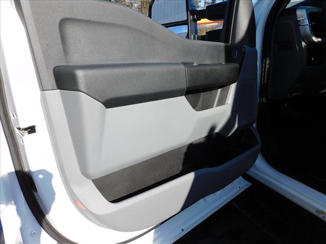 2024 Ford F600 DRW 4WD Service Body:A01173