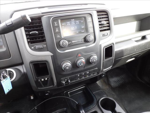 2017 RAM 5500HD DRW 4WD Service Body Hauler:773454