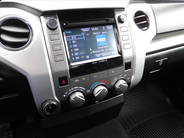 2015 Toyota Tundra SR5:FX457340