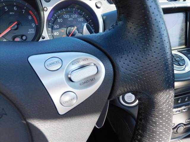 2017 Nissan 370Z Roadster Touring Sport:HM940289