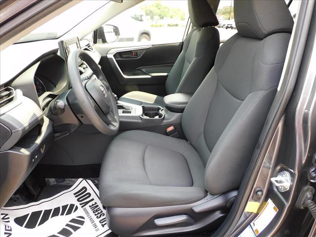 2019 Toyota RAV4 LE:KD020380