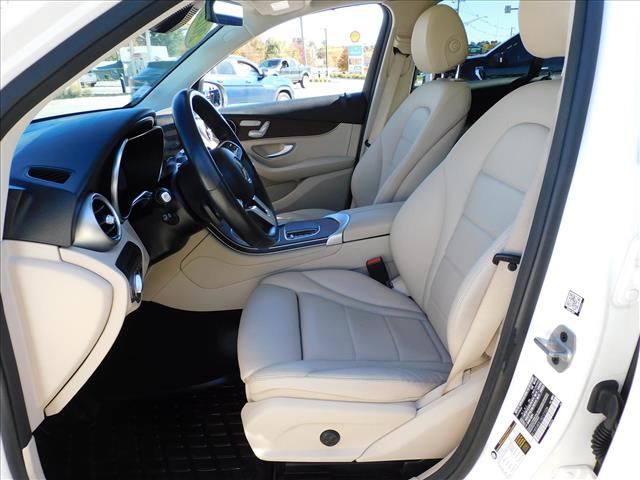 2022 Mercedes-Benz GLC GLC 300 4MATIC:NG121034