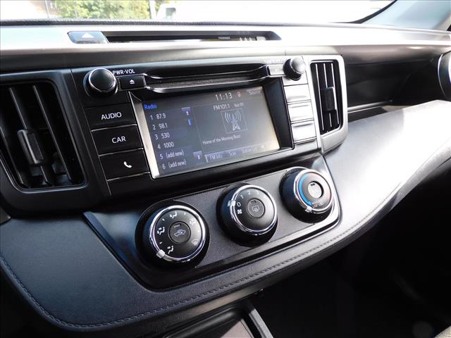 2018 Toyota RAV4 LE:JJ200361