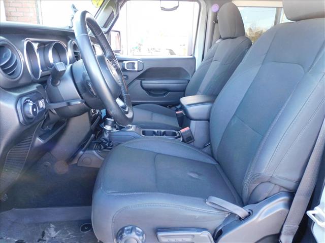 2023 Jeep Wrangler Sport S:PW639404