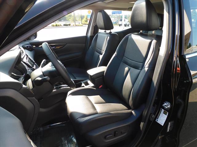 2021 Nissan Rogue Sport SL