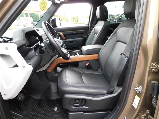 2024 Land Rover Defender 110 P400 X-Dynamic SE:R2266231