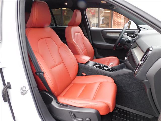 2020 Volvo XC40 T5 Inscription