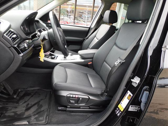 2017 BMW X3 xDrive28i:H0T12282