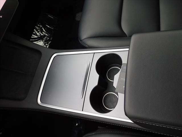 2022 Tesla Model 3 Long Range:NF180675