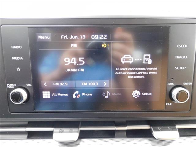 2022 Kia Carnival LX