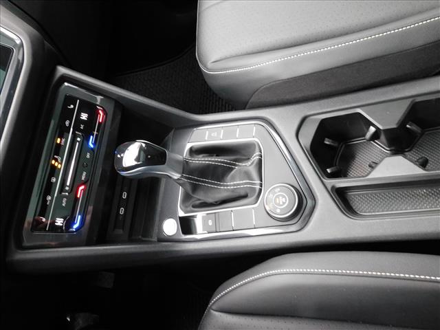 2022 Volkswagen Tiguan SE 4Motion:NM171261