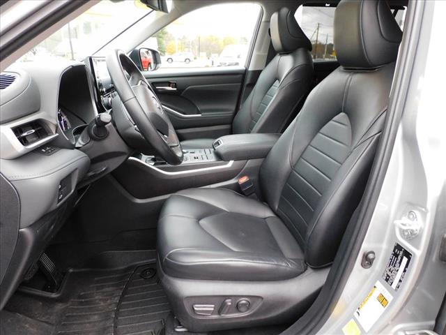 2022 Toyota Highlander XLE:NS213764