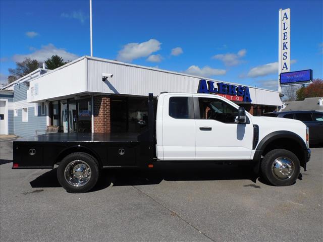 2024 Ford F-550 X-Cab DRW 4WD Hauler Service Body  C28592