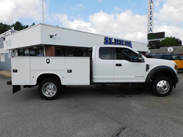2019 Ford F-450 Super Cab DRW 4WD Service Body