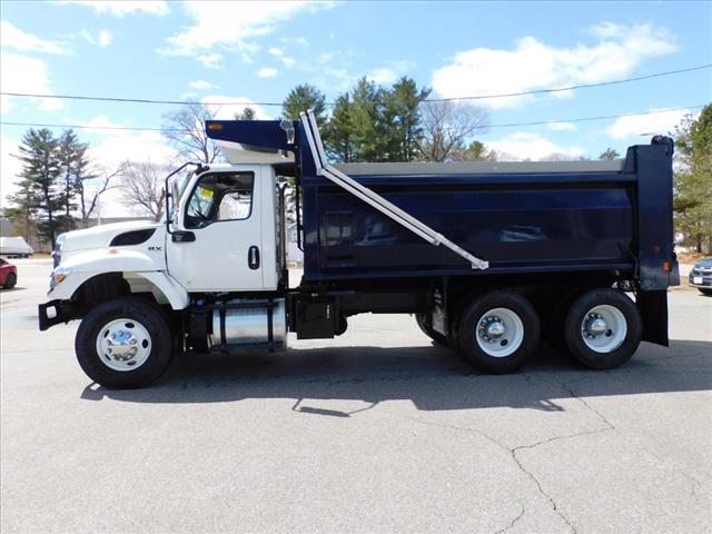 2020 International HV607 10 WHEEL 6X4 15FT DUMP
