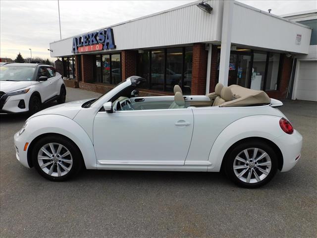 2019 Volkswagen Beetle Convertible 2.0T SE  KM504957