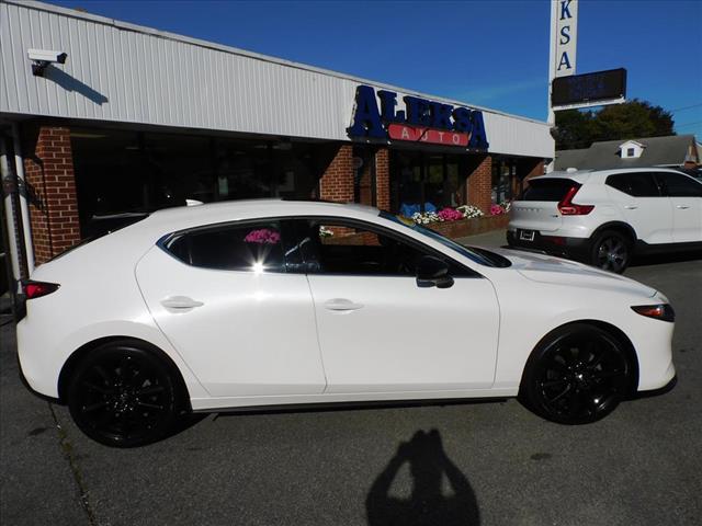 2023 Mazda Mazda3 Premium Plus's photo