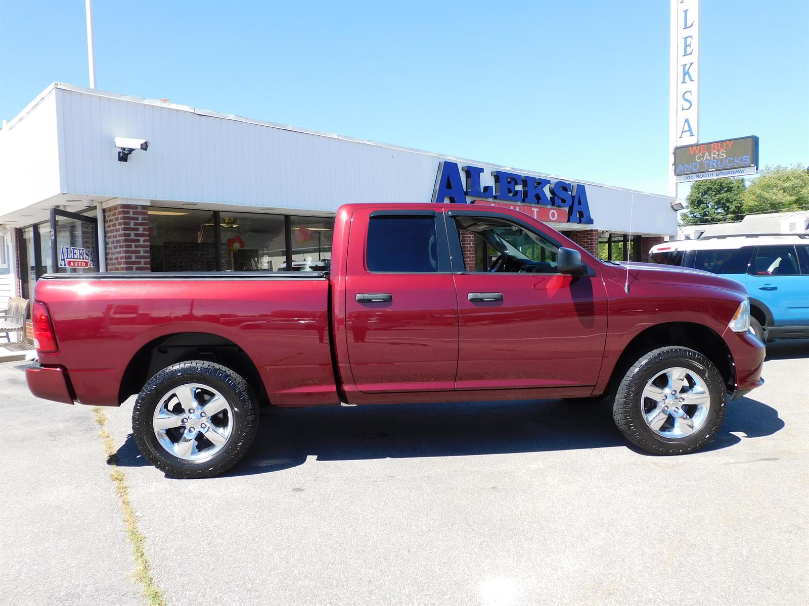 2017 RAM 1500 ST