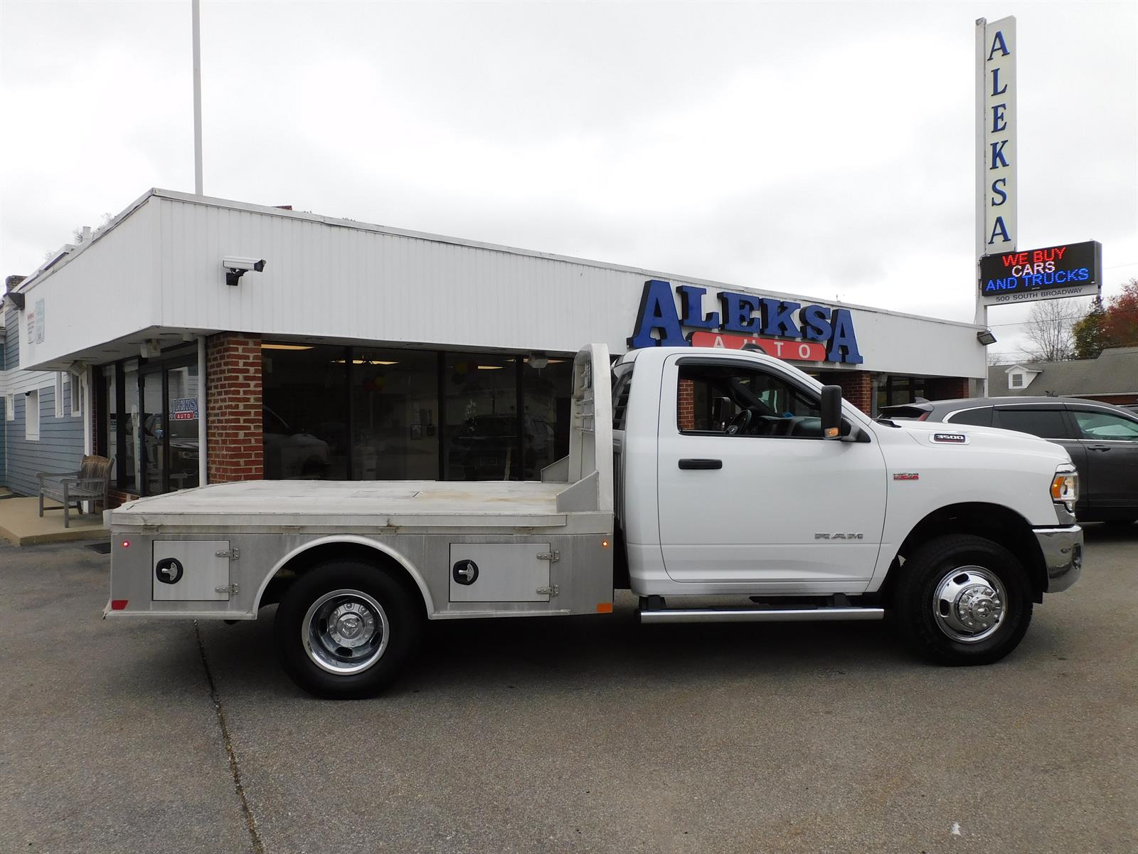 2021 RAM 3500HD Tradesman Regular Cab DRW