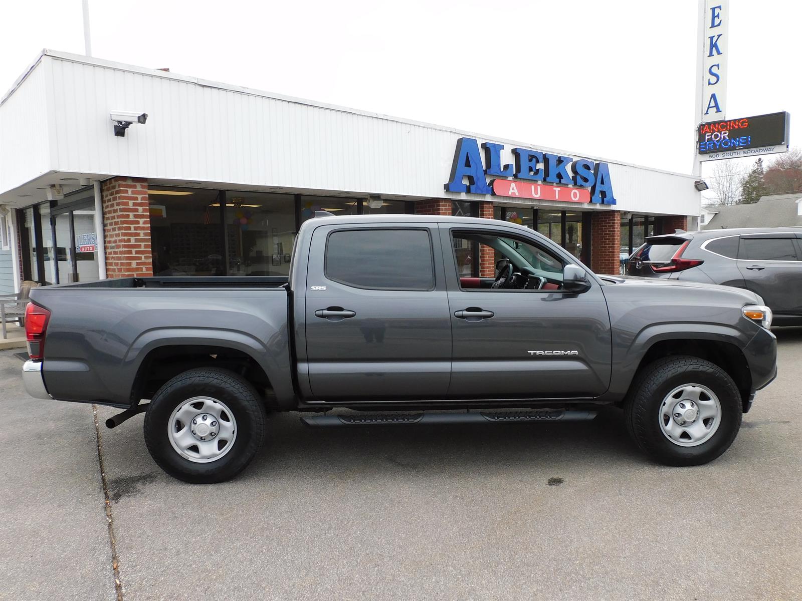 2023 Toyota Tacoma SR5
