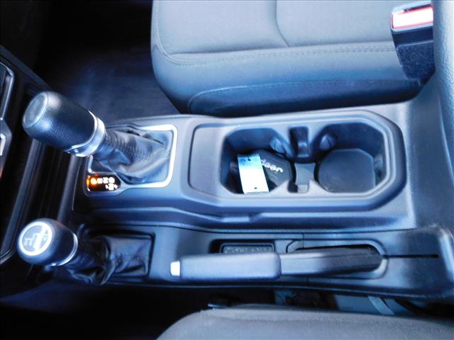 2023 Jeep Wrangler Sport S:PW639404