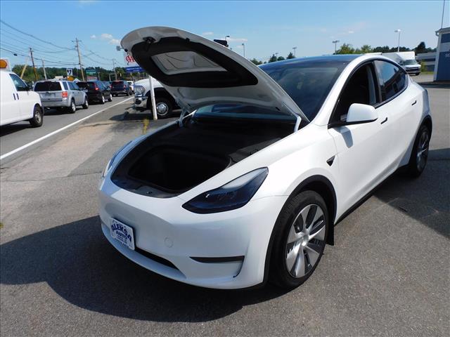 2024 Tesla Model Y Long Range:RA220014