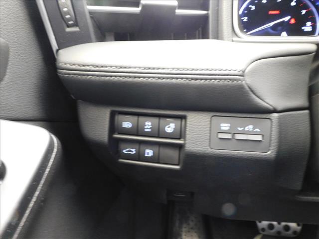 2019 Toyota Avalon Touring:KU033043