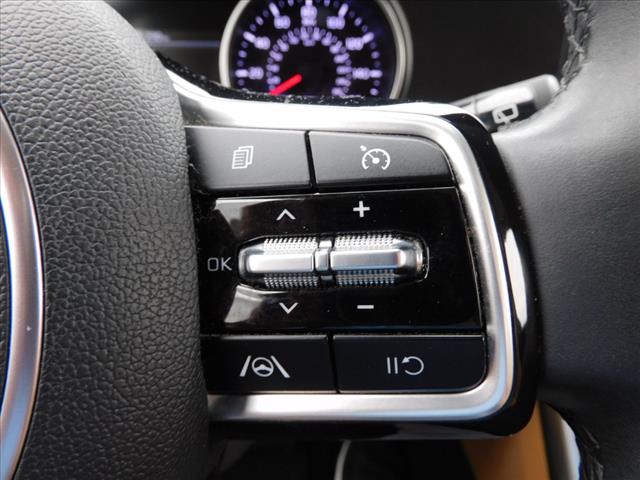 2022 Kia Carnival LX