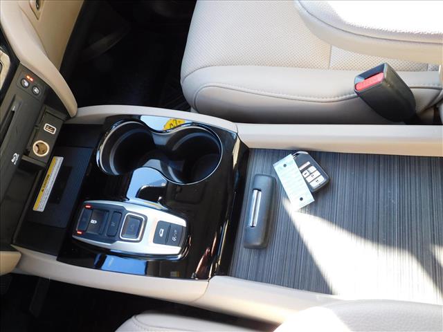 2019 Honda Pilot Elite:KB006683