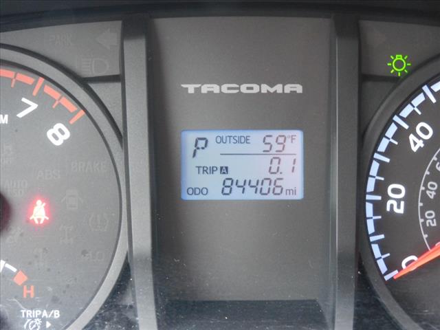 2016 Toyota Tacoma SR