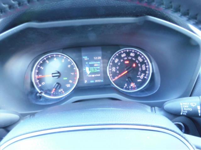 2019 Toyota RAV4 XLE:KD038724