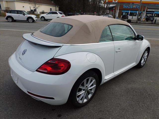 2019 Volkswagen Beetle Convertible 2.0T SE:KM504957