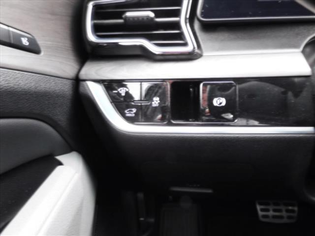 2023 Kia Sportage X-Pro:PG105998