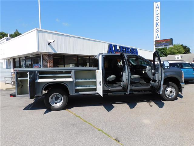 2024 Ford F-350 DRW 4WD Crew Cab Service Body:REF54100