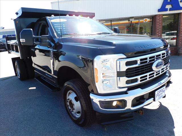 2023 Ford F-350 Super Duty DRW 4WD DUMP:PED12902