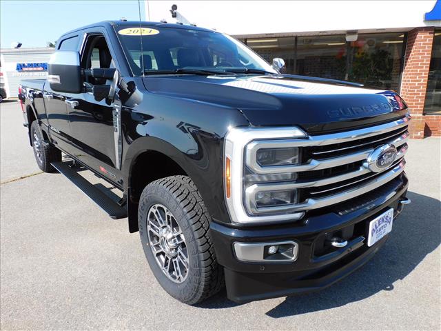 2024 Ford F-250 Super Duty Limited:RED56570