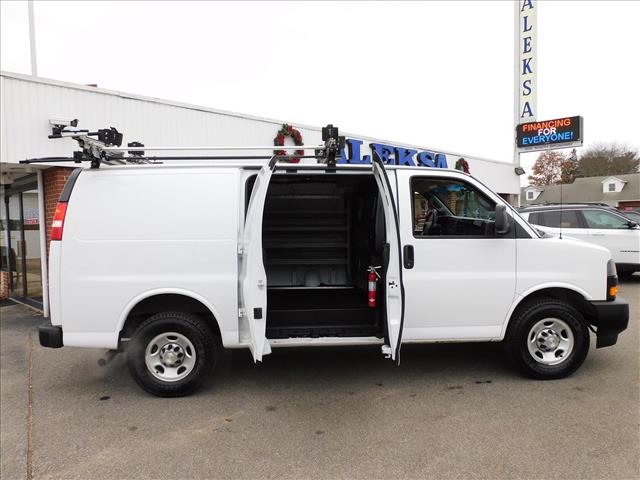 2022 Chevrolet Express 2500:N1173858