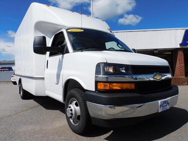 2023 Chevrolet Express 3500:PN012172