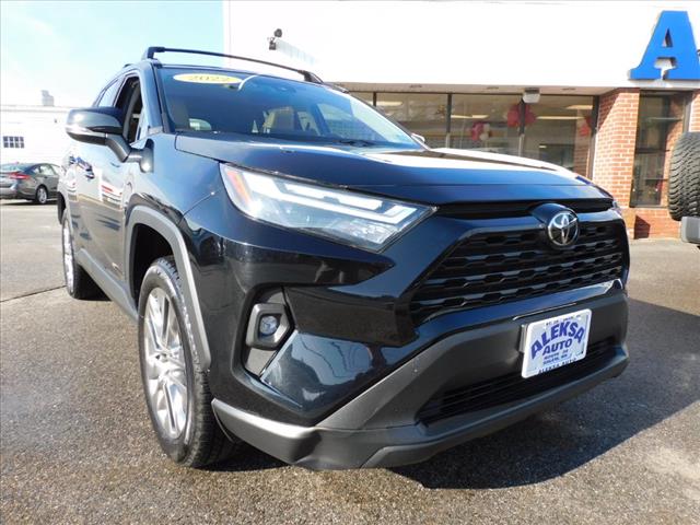 2022 Toyota RAV4 XLE Premium
